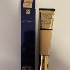 Estée Lauder Futurist Hydra Foundation - 1W2